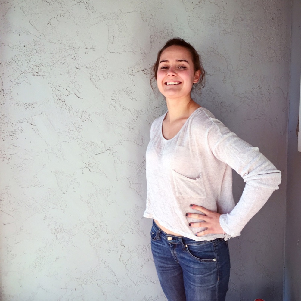 Brandy Melville Fall Knit Sweater